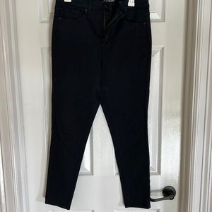 Universal thread jeans.